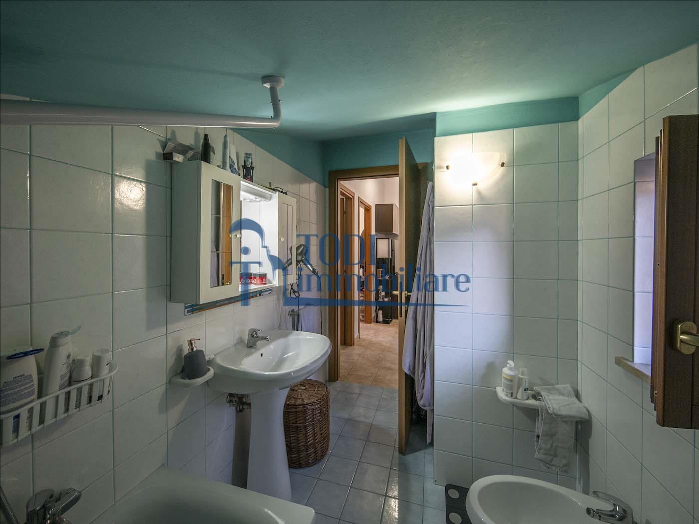 Appartamento con Terrazzo e Garage - Todi Immobiliare