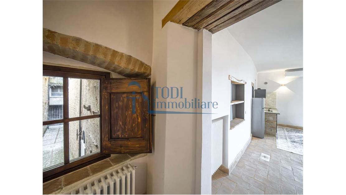 Appartamento in Affitto - Todi Immobiliare