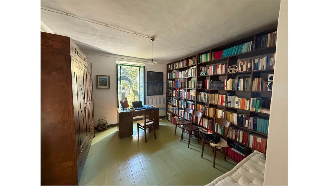 Villa in Pietra 300 mq con 2ha di terreno _ Uliveto _ Piscina - Todi Immobiliare