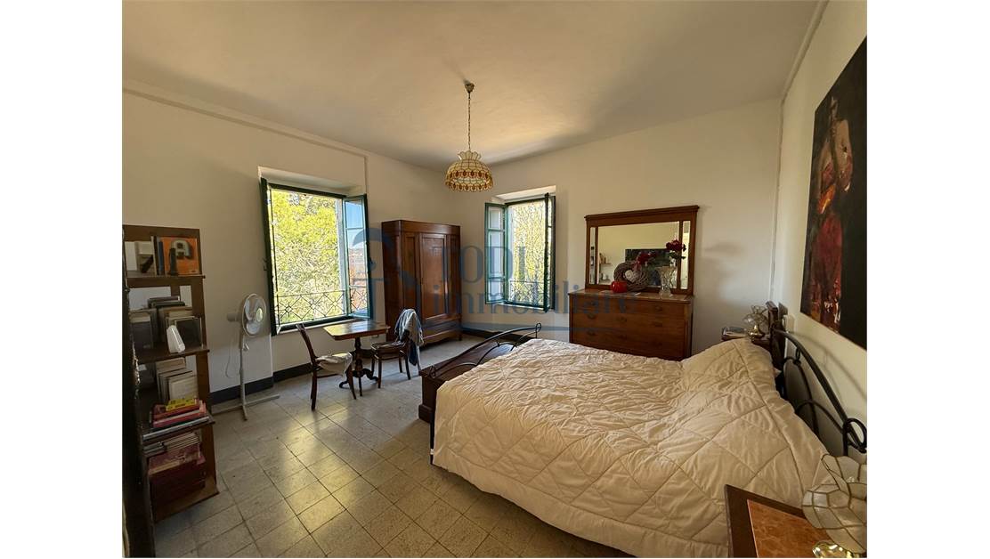 Villa in Pietra 300 mq con 2ha di terreno _ Uliveto _ Piscina - Todi Immobiliare