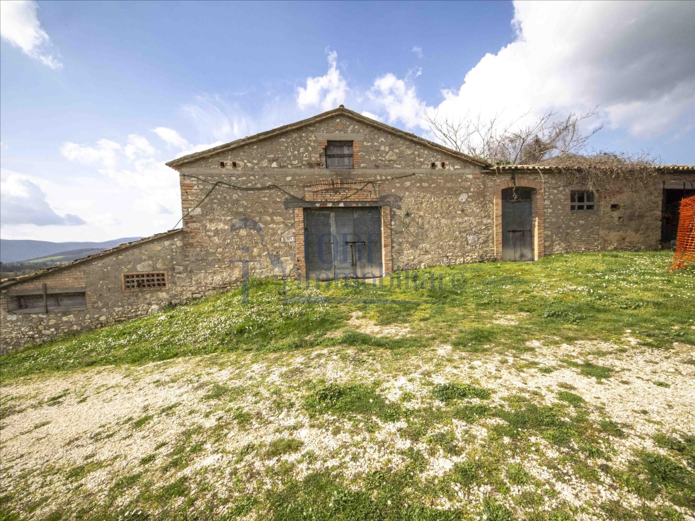 Casa Colonica La Costa - Todi Immobiliare