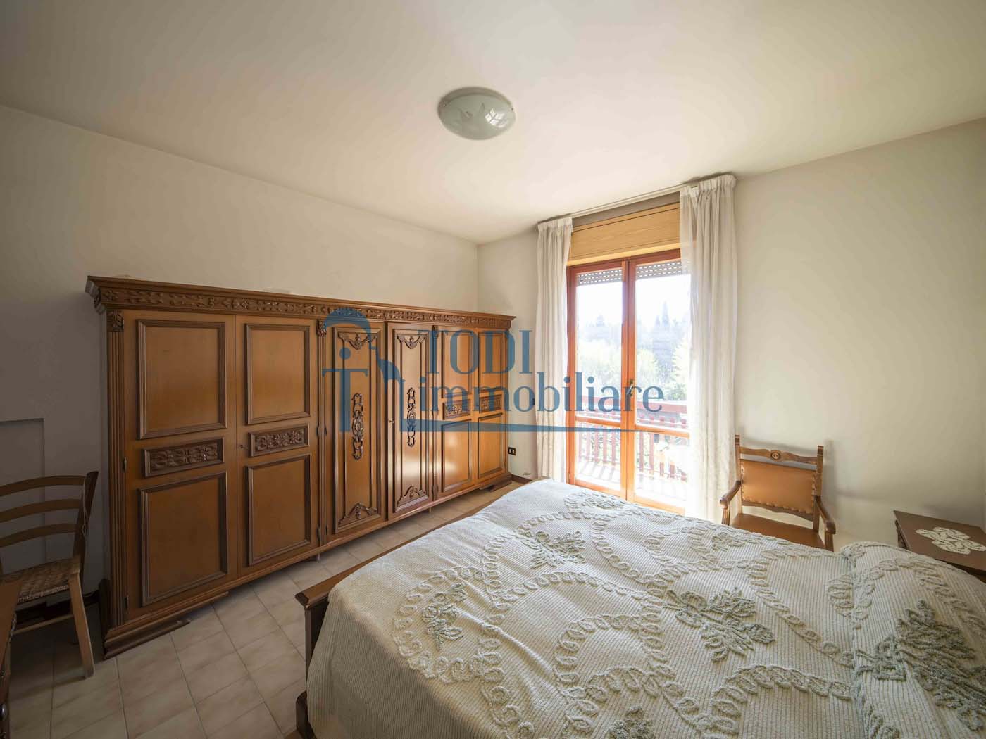 viale del crocefisso, 06059 Todi (PG) - Todi Immobiliare