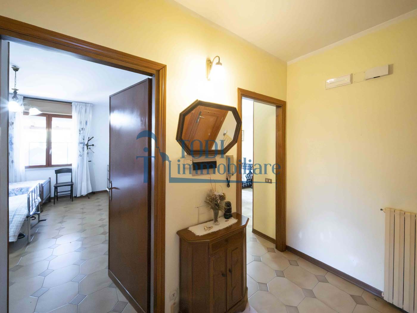 viale del crocefisso, 06059 Todi (PG) - Todi Immobiliare