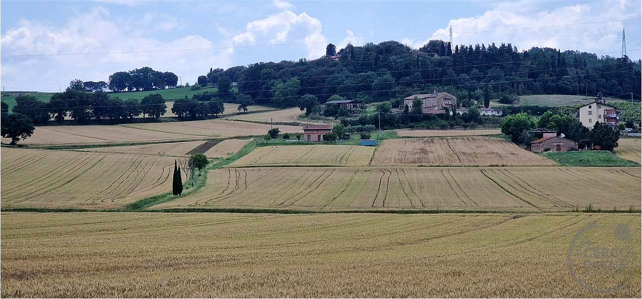 San Biagio della Valle, annesso agricolo e terra
