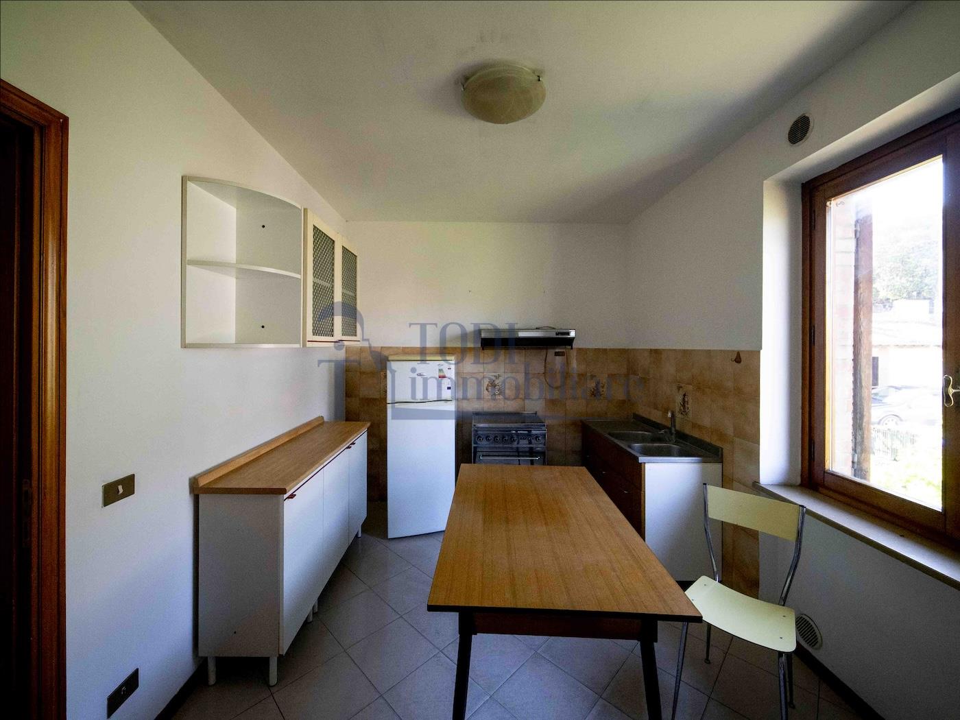 Appartamento con piccolo giardino - Todi Immobiliare