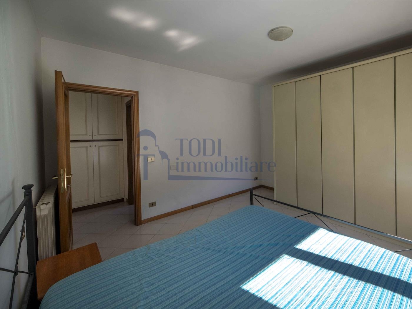 Appartamento con piccolo giardino - Todi Immobiliare