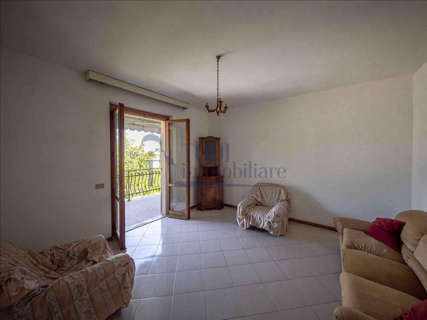 Appartamento con piccolo giardino - Todi Immobiliare