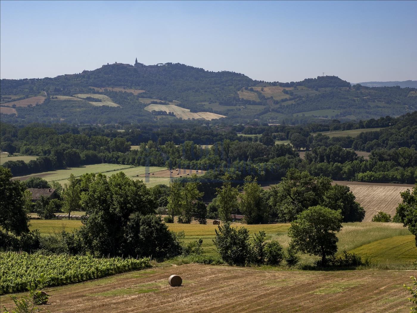 Appartamento con Giardino - Todi Immobiliare