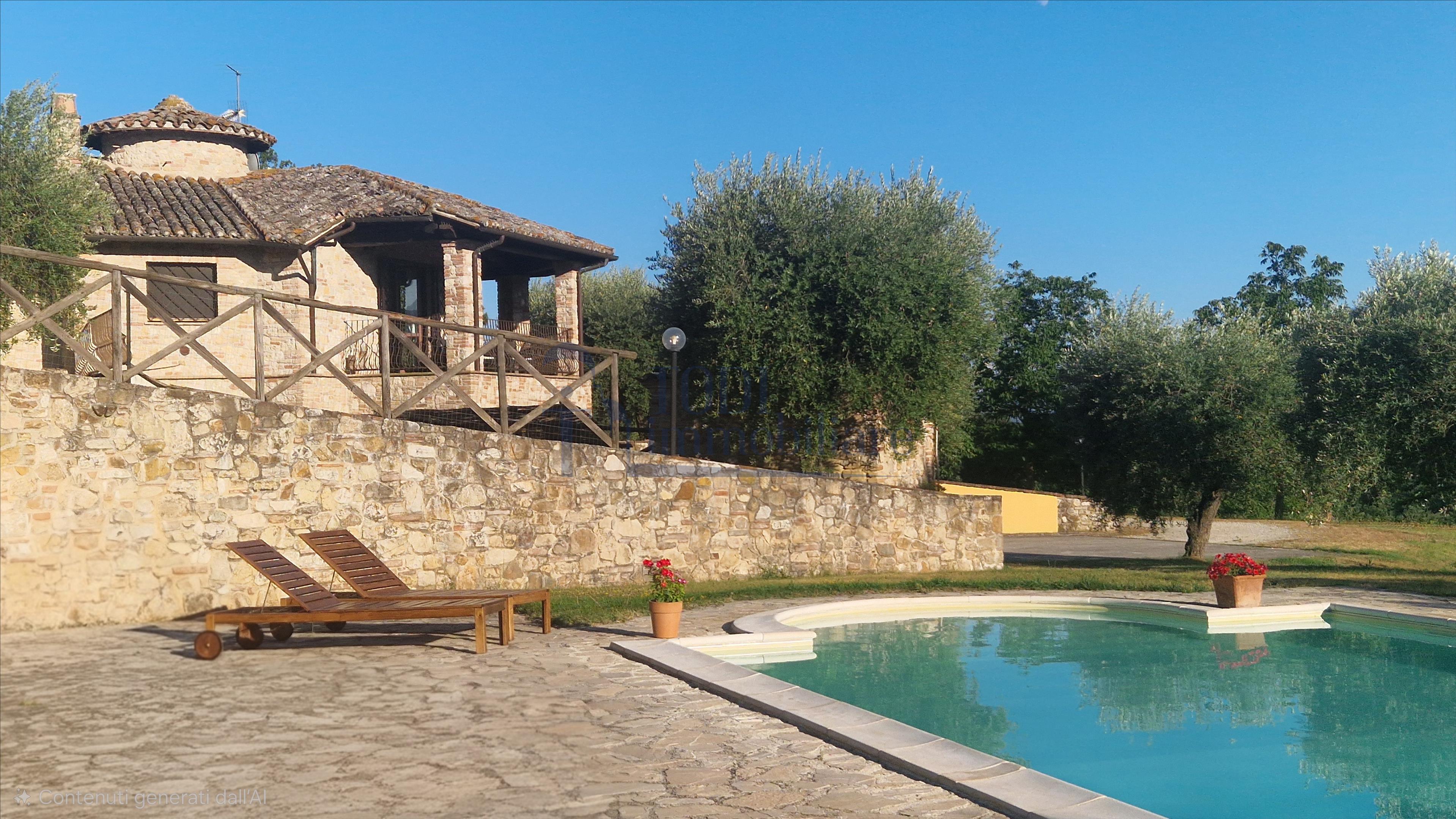 Amelia - Casale ristrutturato 250 mq con Piscina e oliveto - Todi Immobiliare