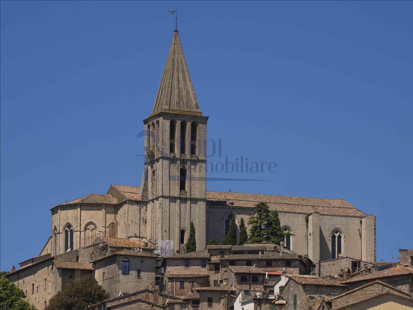Appartamento da Ristrutturare TODI Centro Storico - Todi Immobiliare