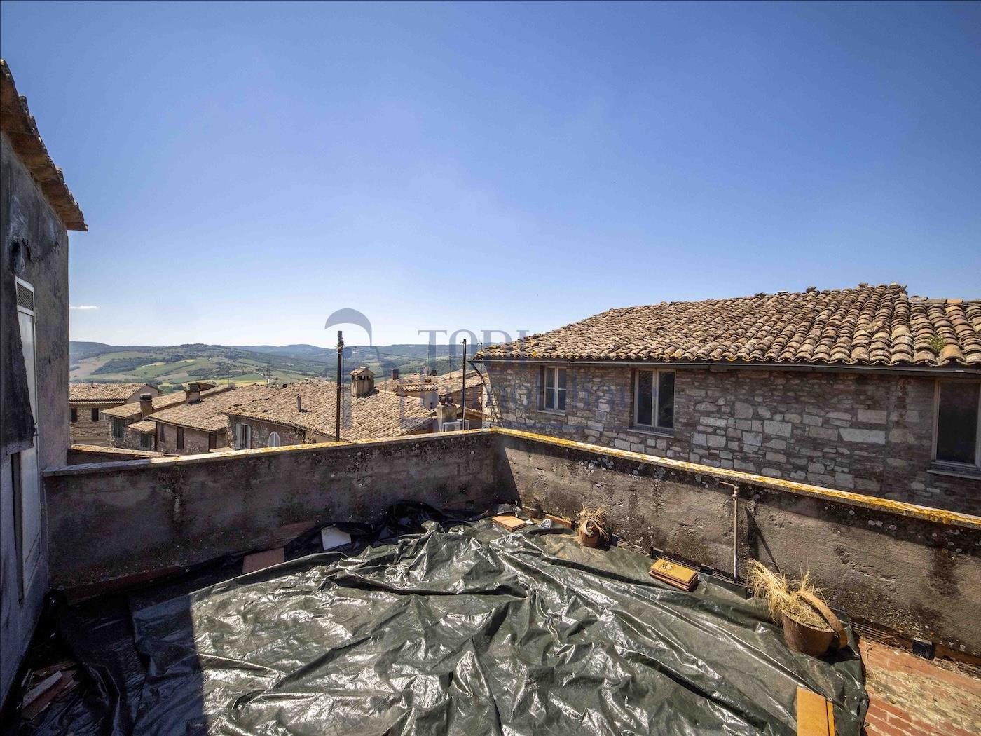 Appartamento da Ristrutturare TODI Centro Storico - Todi Immobiliare