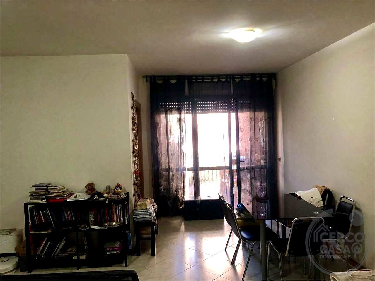 TERNI - APPARTAMENTO AL PIANO PRIMO