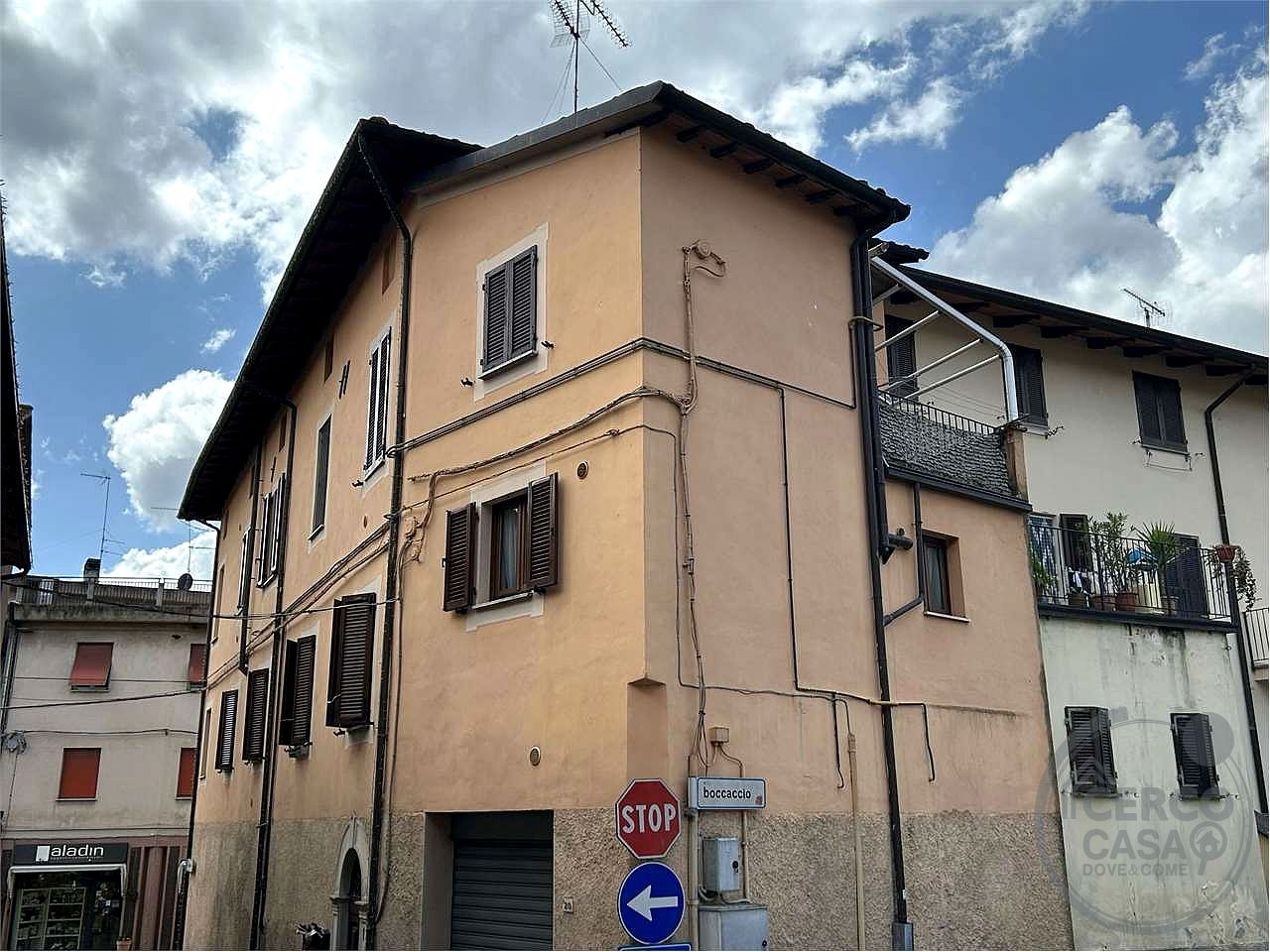 Tavernelle: Appartamento 80 mq completamente ristrutturato - Panicale