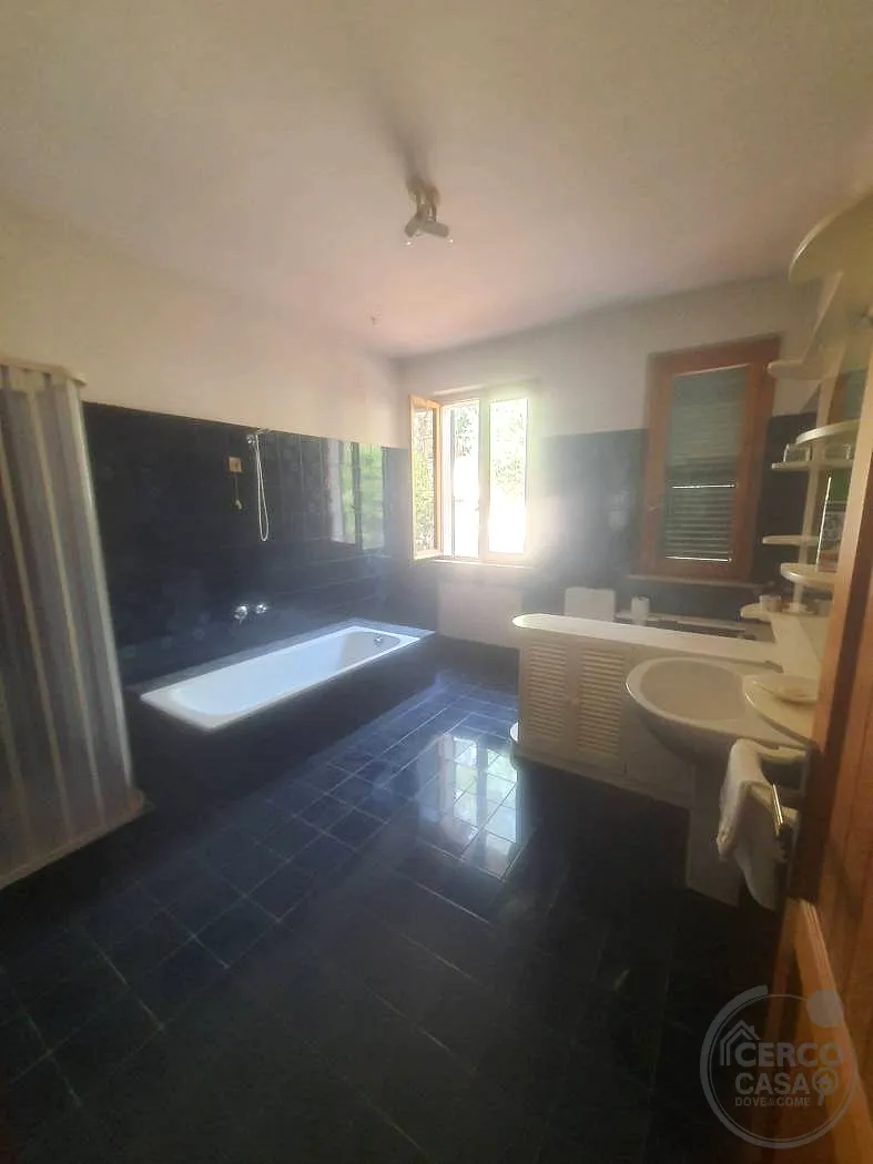 VILLA IN VENDITA PERUGIA OLMO a Perugia
