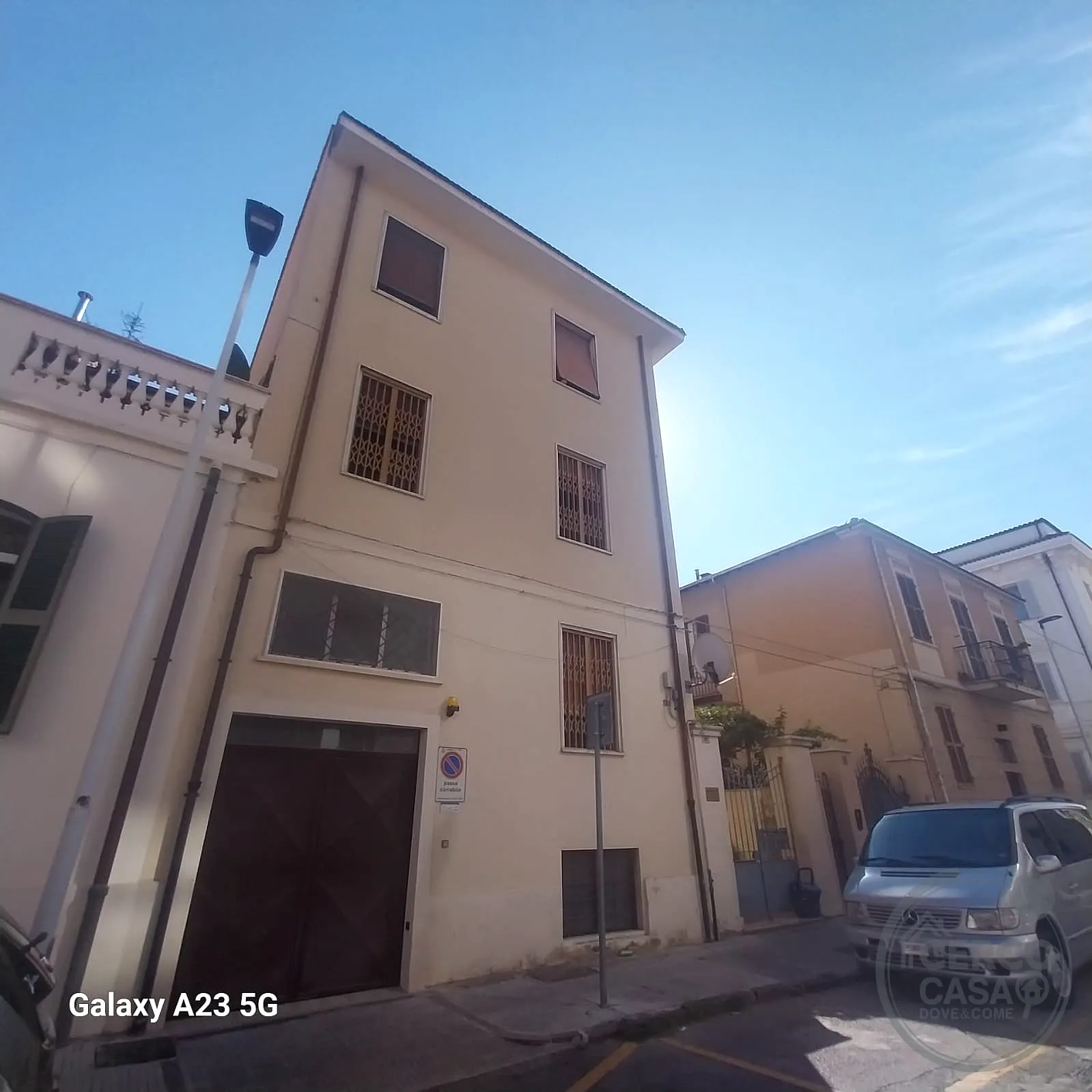 Appartamento in ottime condizioni a due passi da Piazza Tacito a Terni - foto di copertina
