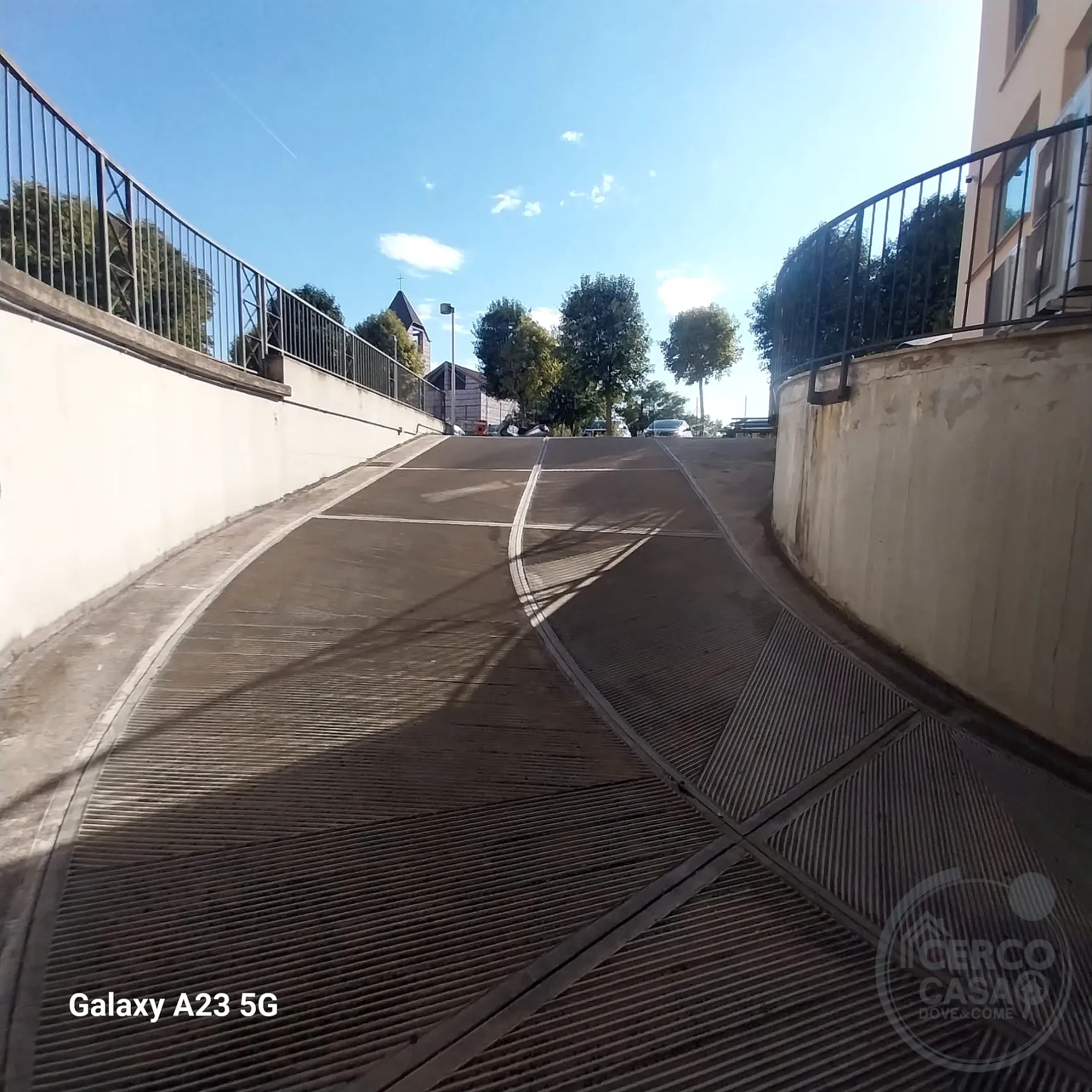 GARAGE IN VENDITA – VIA CAMPOMICCIOLO, ZONA OSPEDALE a Terni