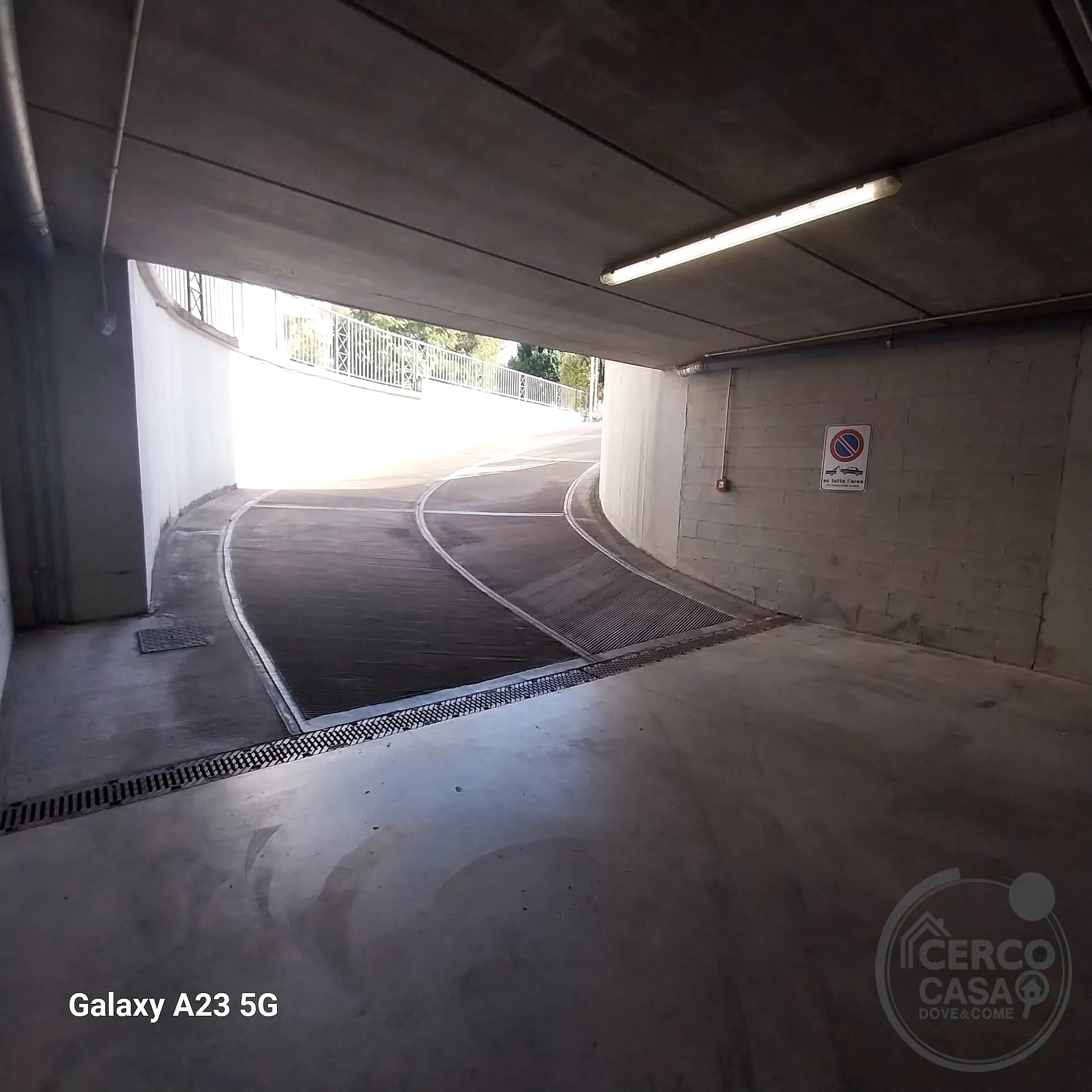 GARAGE IN VENDITA – VIA CAMPOMICCIOLO, ZONA OSPEDALE a Terni