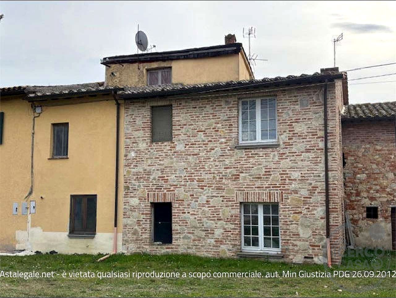 ASTA GIUDIZIARIA