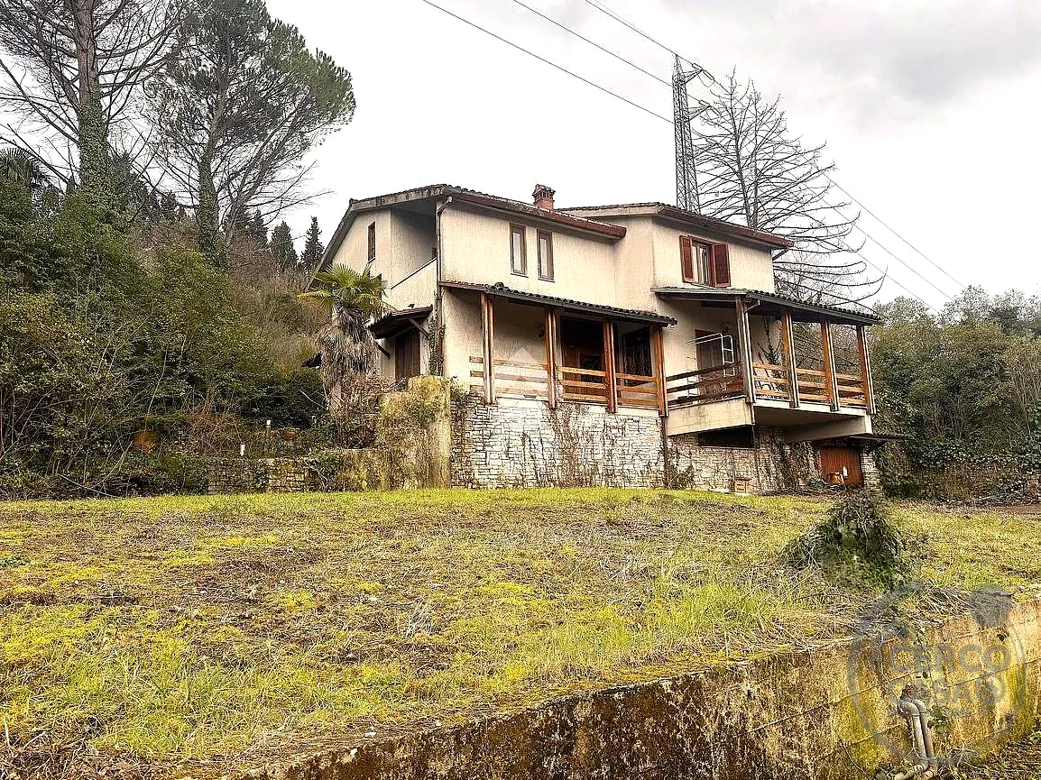 VILLA ZONA VALENZA TERNI - Strada Di Cesure, Terni