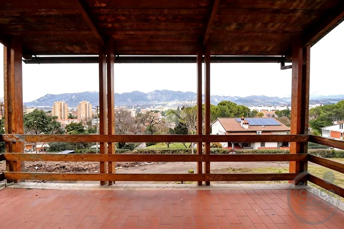 VILLA ZONA VALENZA TERNI a Terni