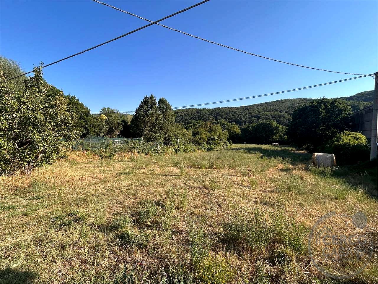 Perugia (Canneto) - Terreno edificabile 5500 mq ca. destinazione commerciale/artigianale