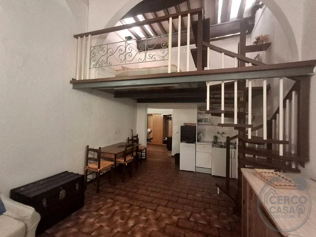 BILOCALE AFFITTO PERUGIA CENTRO - Piazza Italia, Perugia