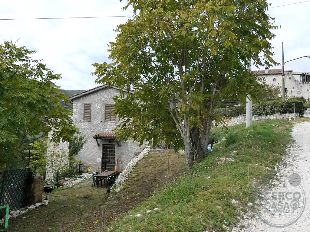 APPARTAMENTO A STRETTURA DI SPOLETO a Spoleto - foto di copertina