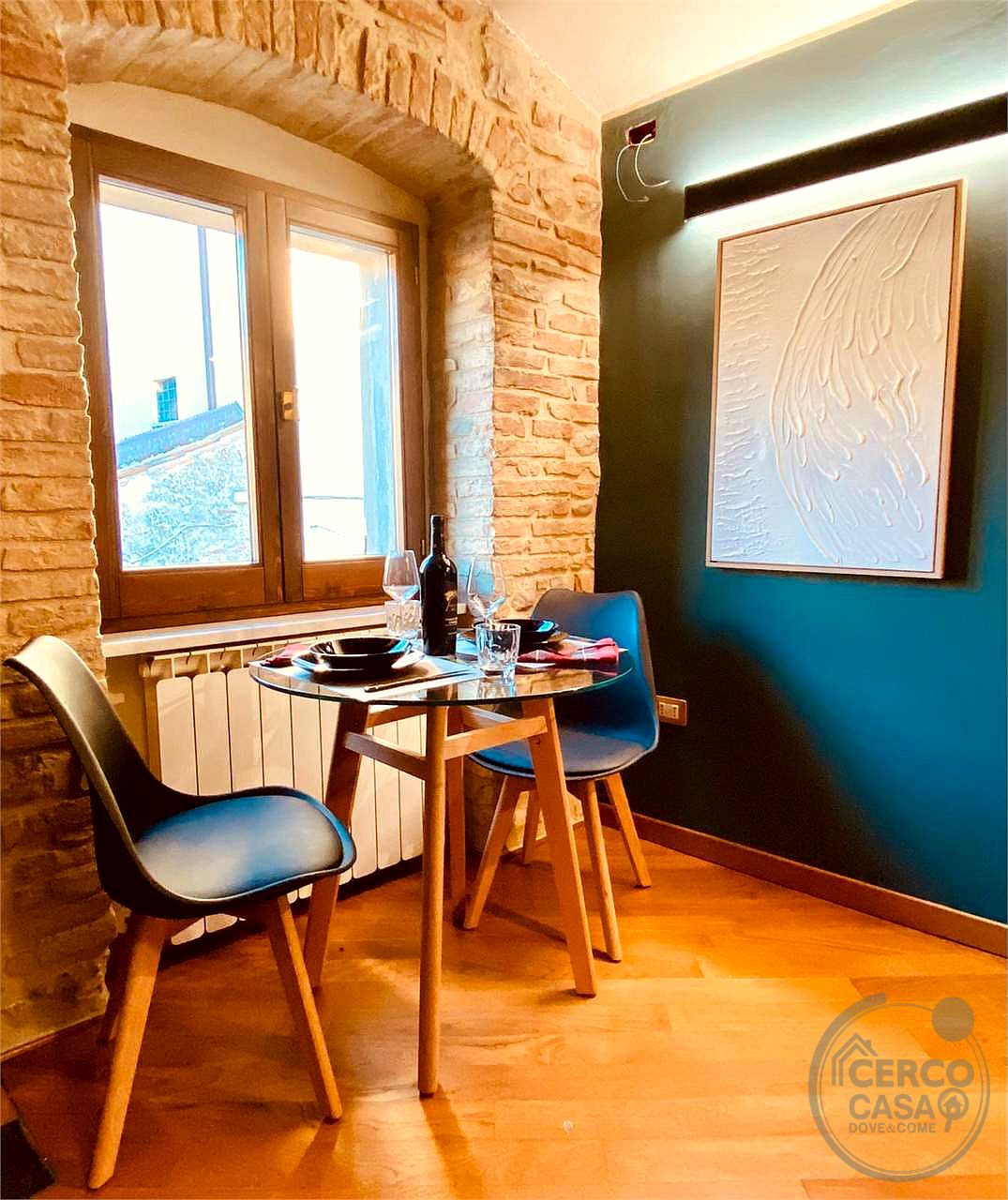 TODI - CENTRO STORICO - APPARTAMENTO AL PIANO SECONDO