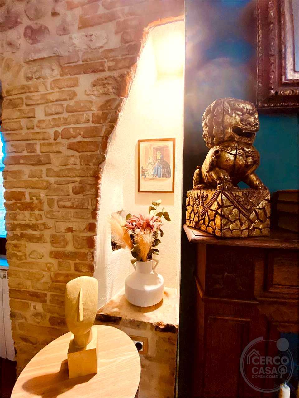 TODI - CENTRO STORICO - APPARTAMENTO AL PIANO SECONDO
