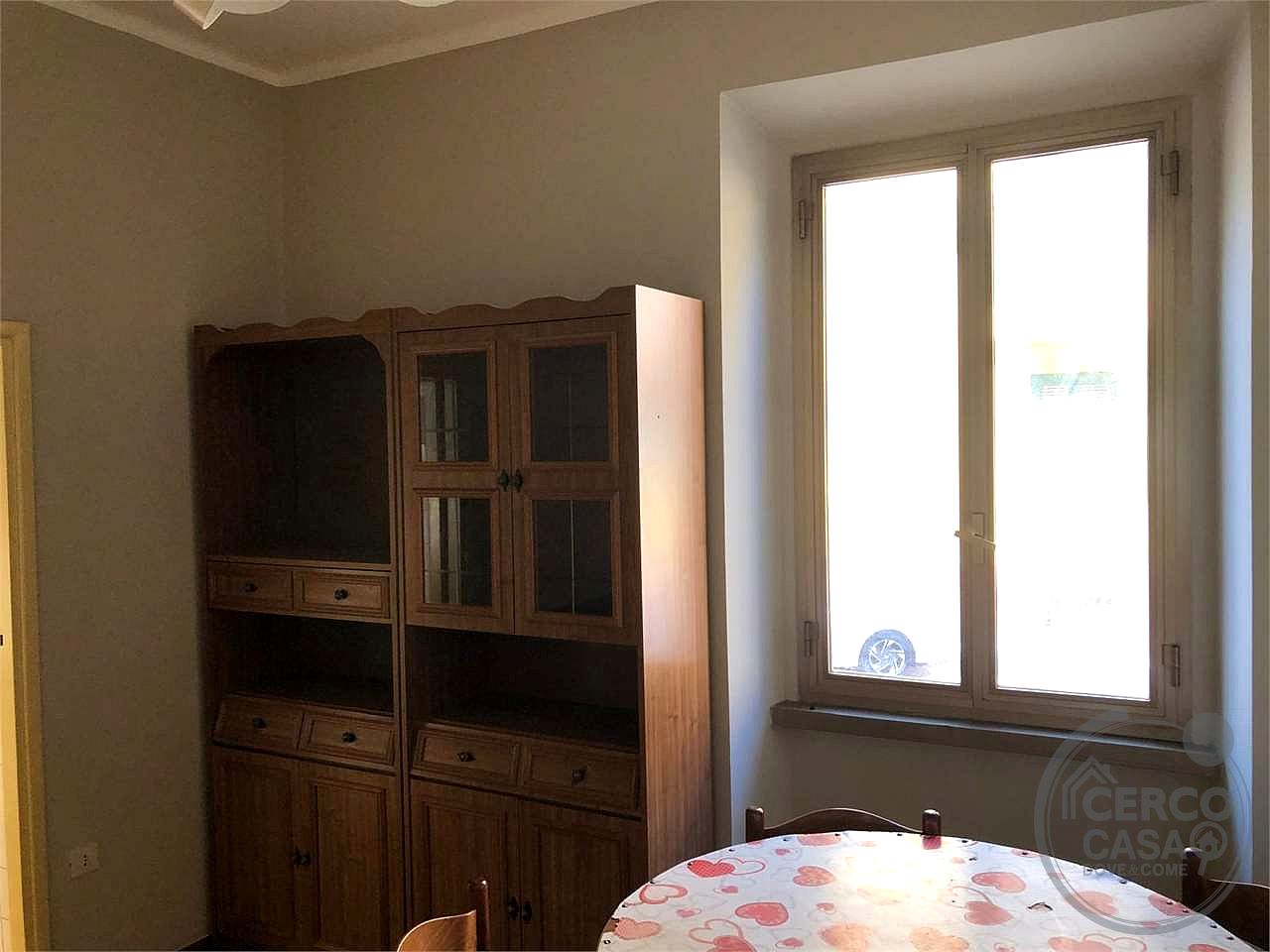 TERNI - BILOCALE AL PIANO TERRA RIALZATO