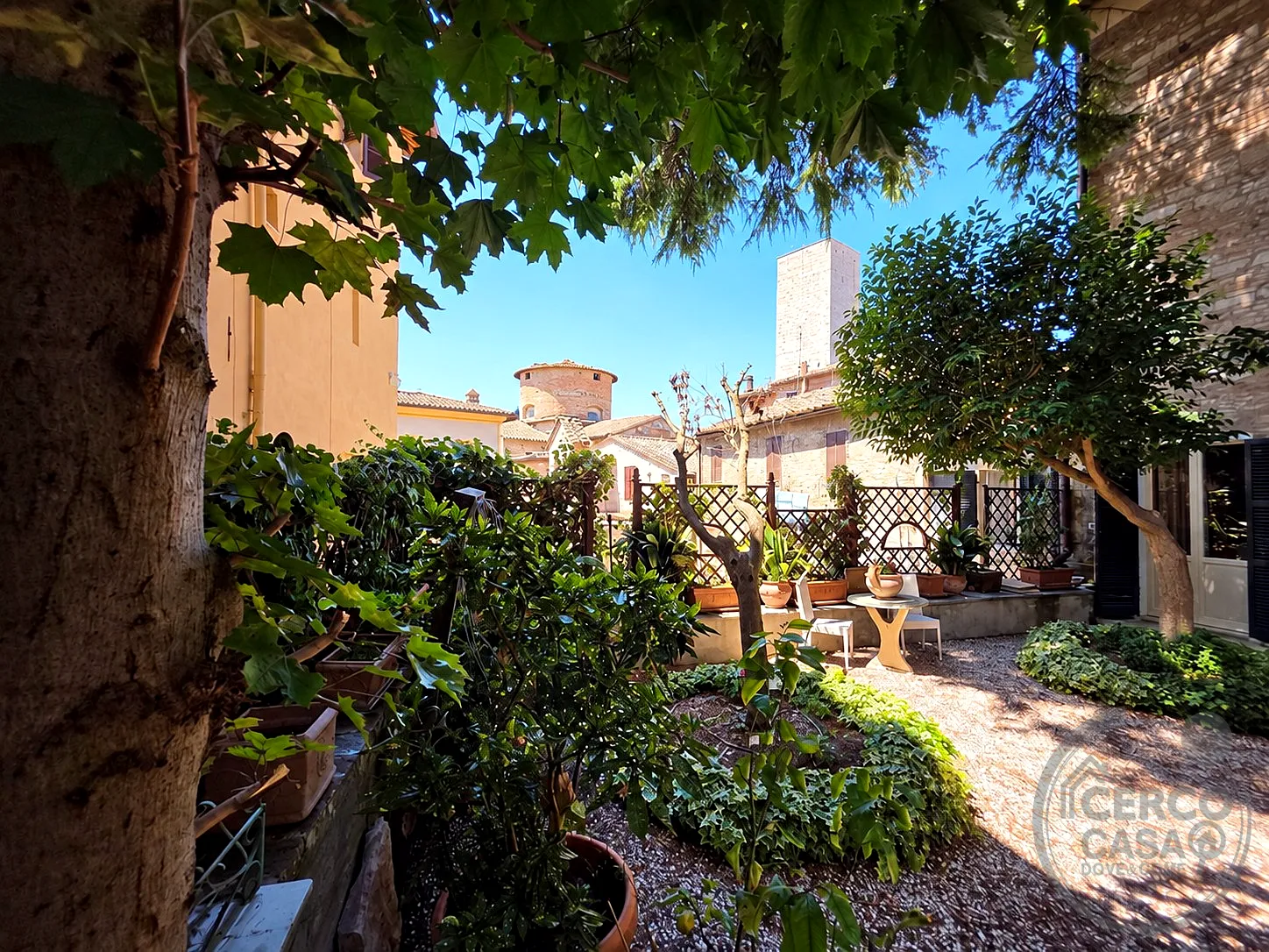 APPARTAMENTO DI PREGIO CENTRO STORICO DI PERUGIA