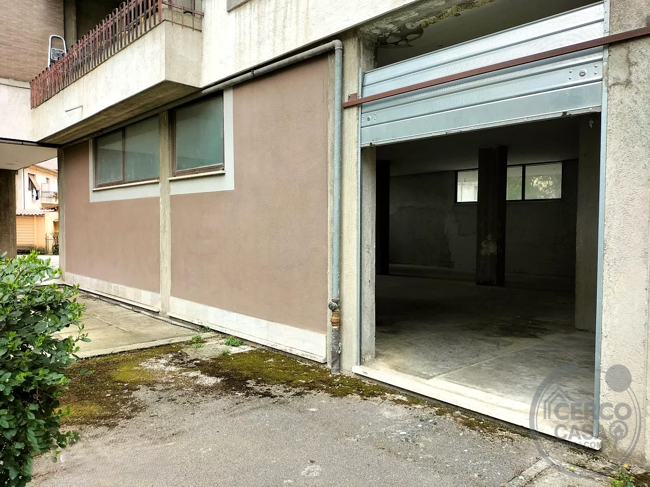 MAGAZZINO IN VENDITA A BORGO BOVIO, TERNI a Terni - foto di copertina