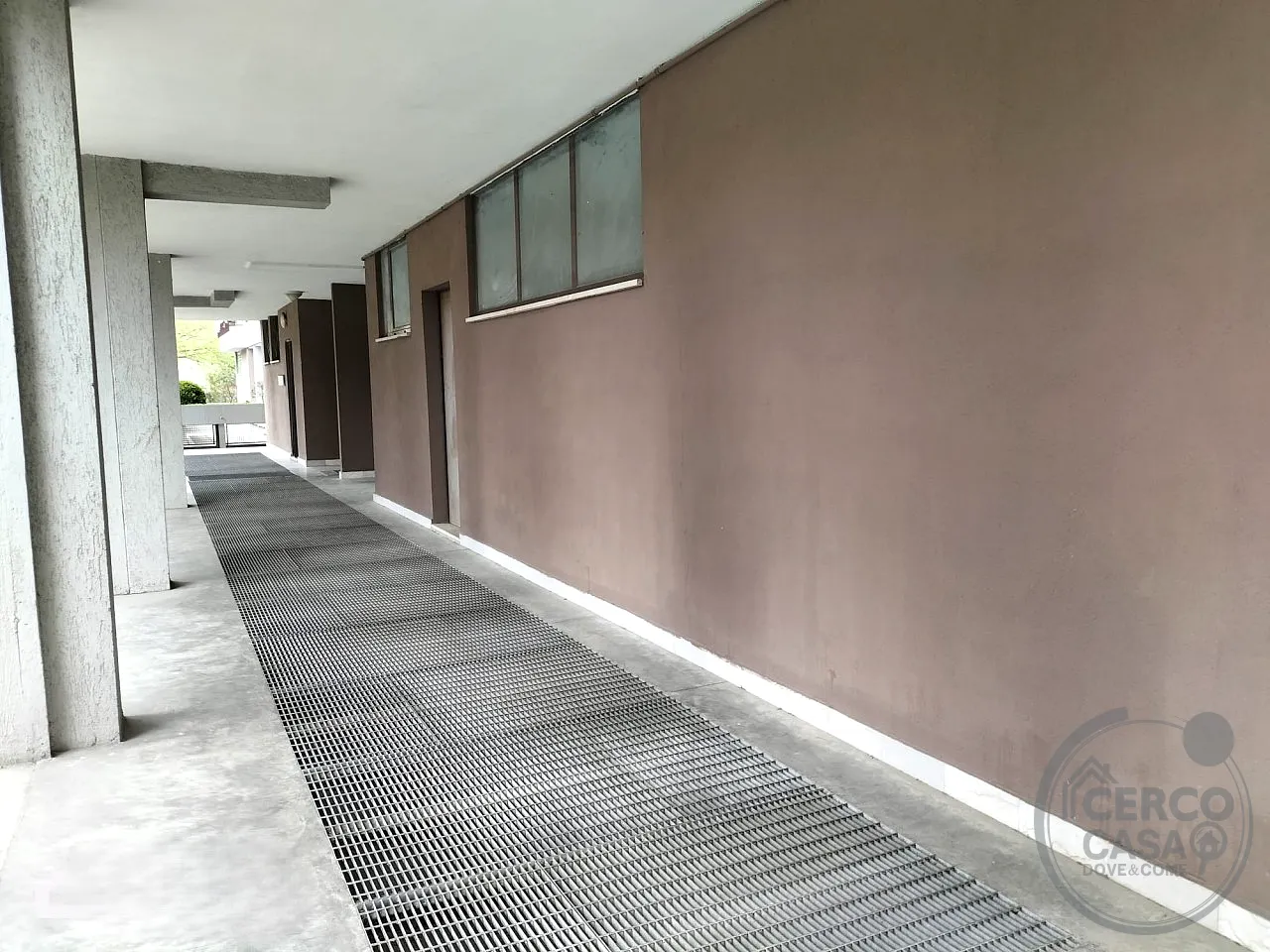 MAGAZZINO IN VENDITA A BORGO BOVIO, TERNI a Terni