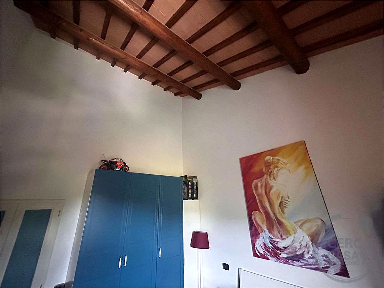 Capanne: Porzione di casale 80 mq ingresso indipendente e giardino privato
