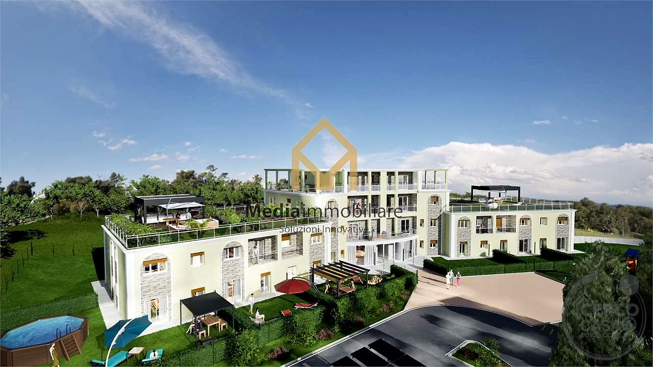 SAN MARIANO - Luminoso Appartamento 80 mq al piano terra con giardino privato