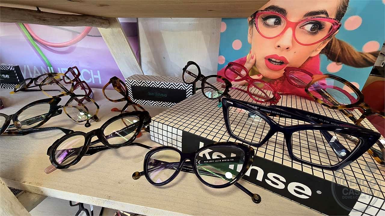 Vendesi attività commerciale OTTICA Perugia