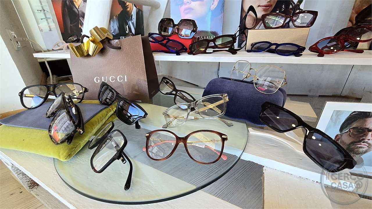 Vendesi attività commerciale OTTICA Perugia