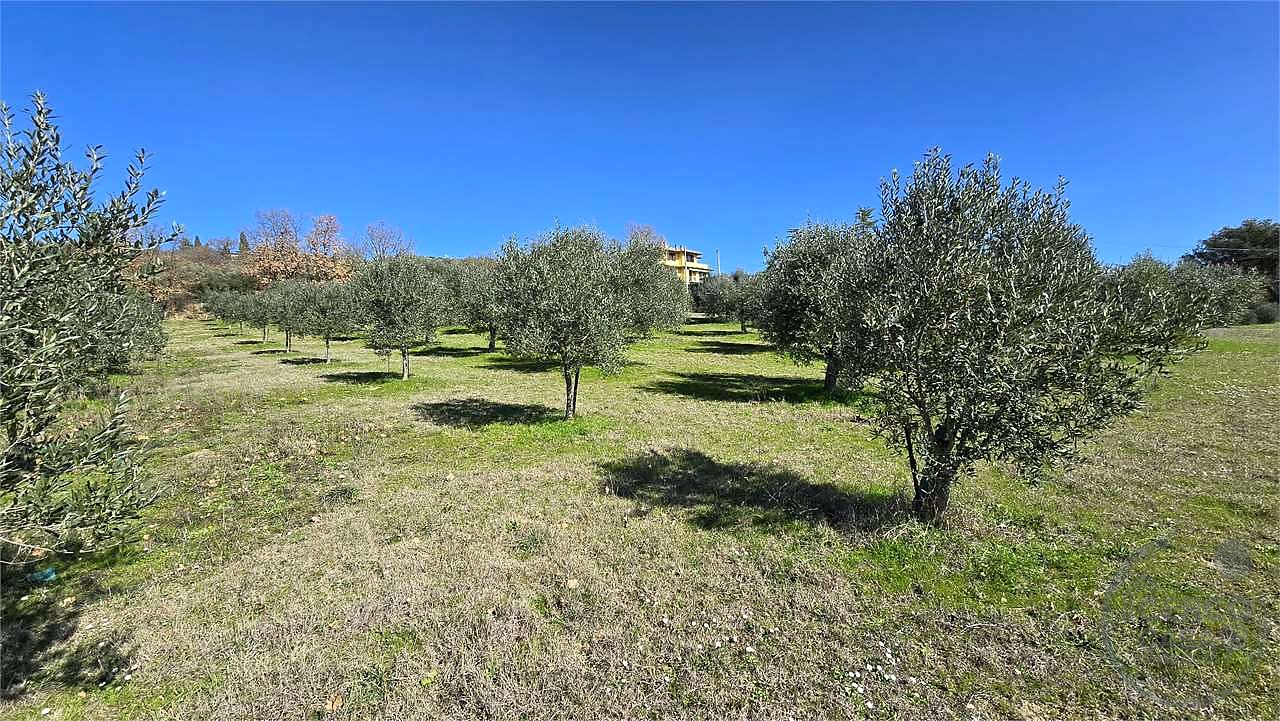 Vendesi terreno edificabile Soccorso Magione