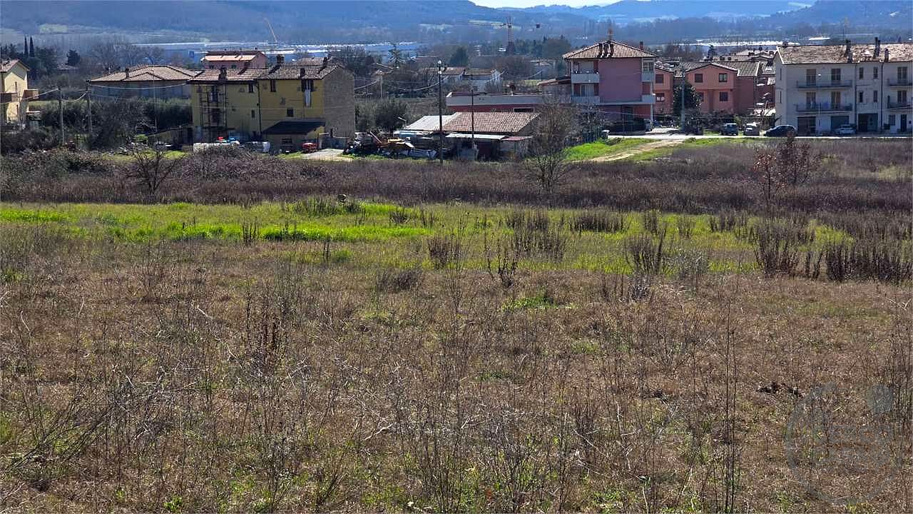 Vendesi terreno edificabile Soccorso Magione