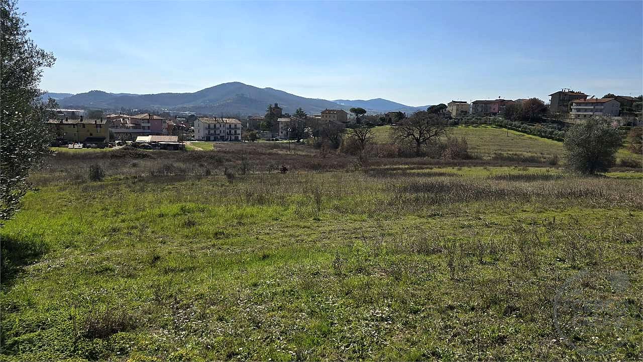 Vendesi terreno edificabile Soccorso Magione