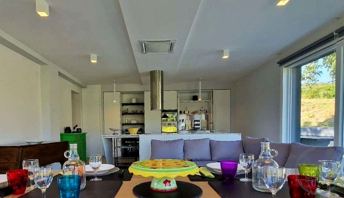 Villa in affitto anche per periodi brevi. Umbria