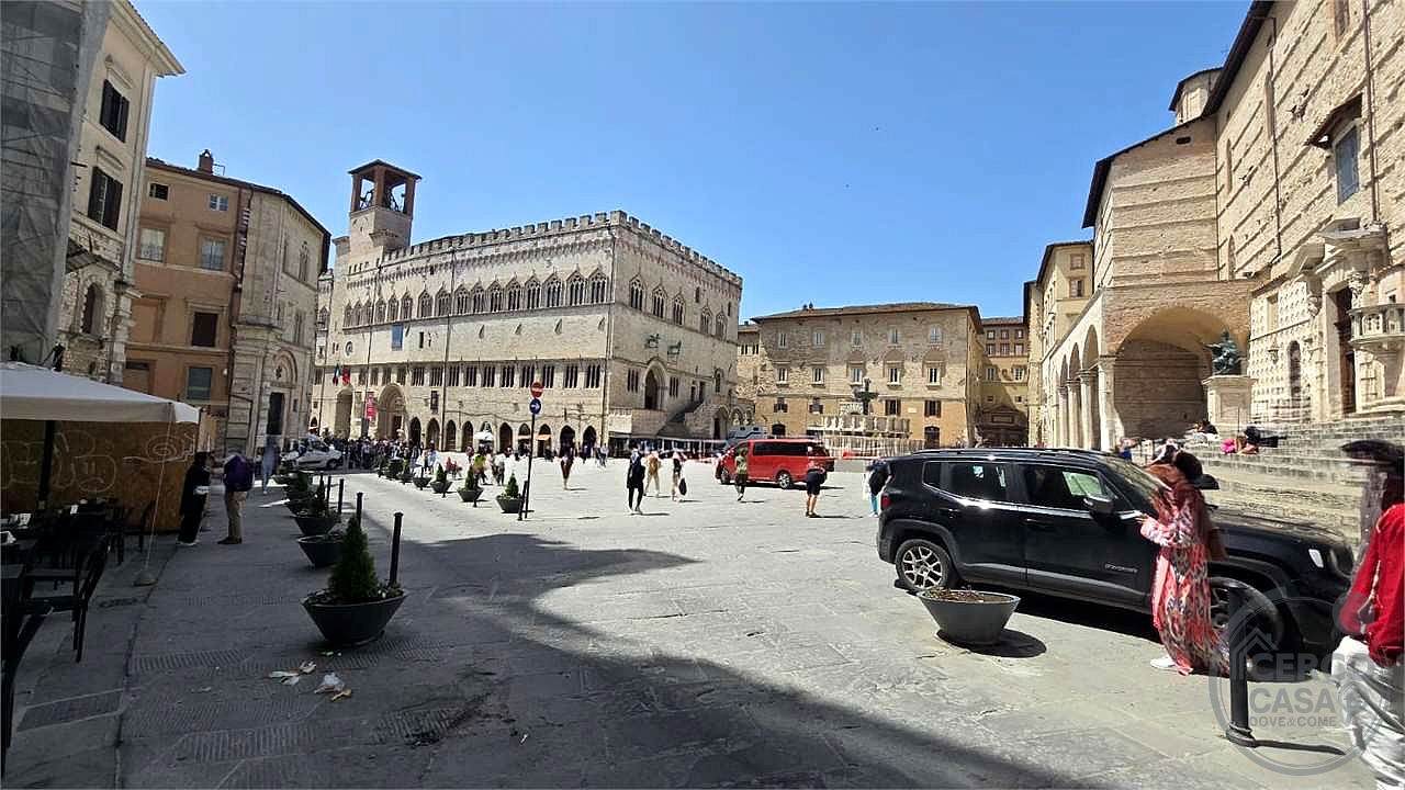 🚬 TABACCHERIA IN VENDITA – CENTRO STORICO DI PERUGIA
