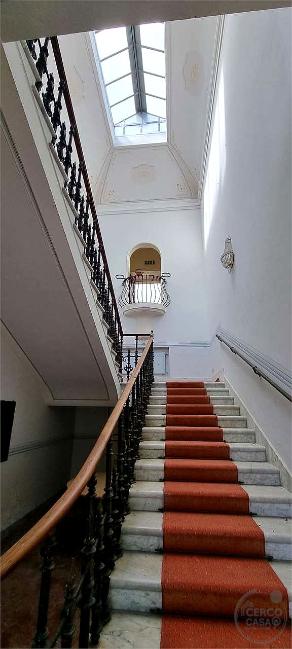 ITALIA – UMBRIA VILLA STORICA CON PARCO DI 43 ha