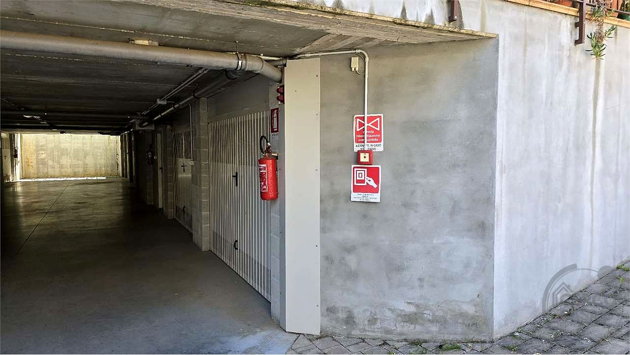 Garage in vendita in via Tuscania Perugia