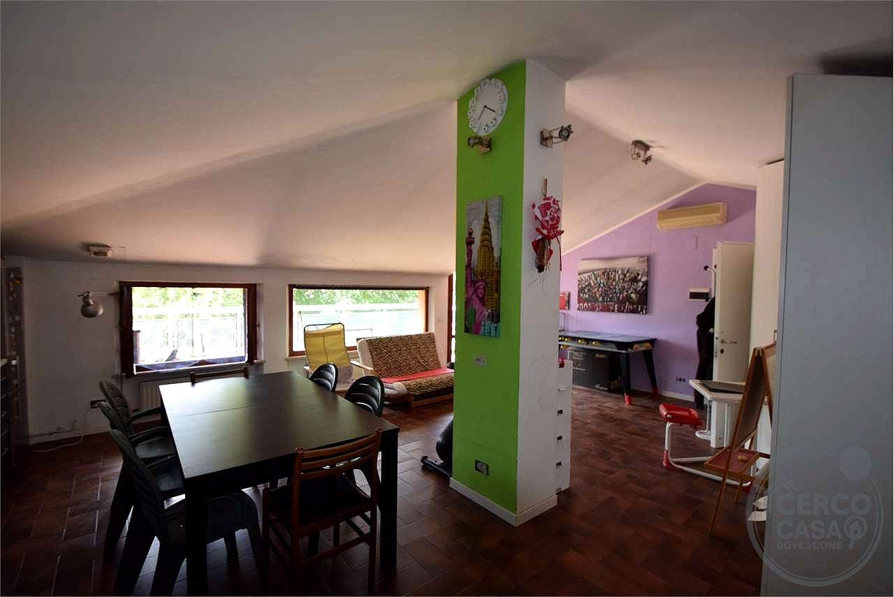 Vendesi Palazzina a Ponte San Giovanni