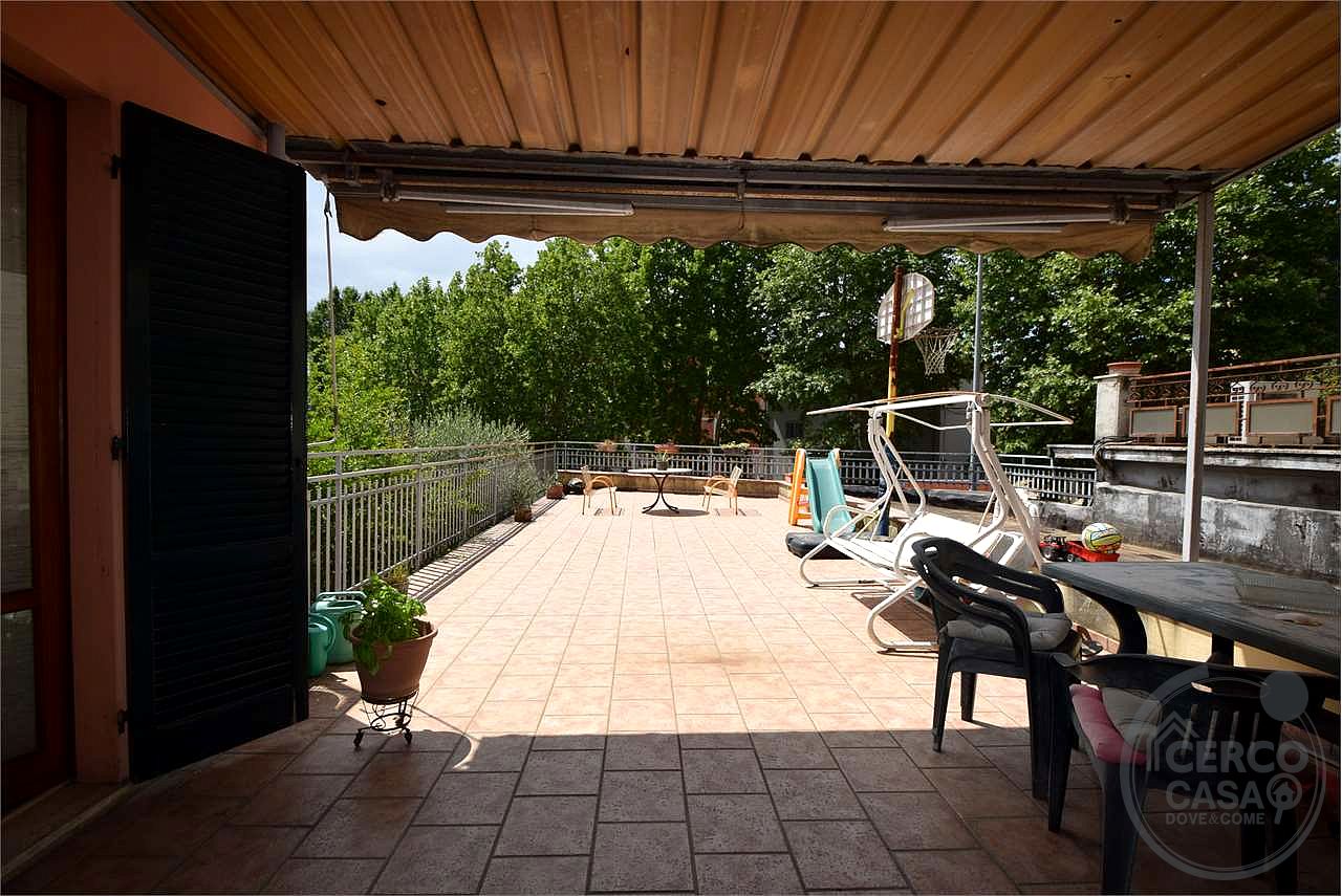 Vendesi Palazzina a Ponte San Giovanni