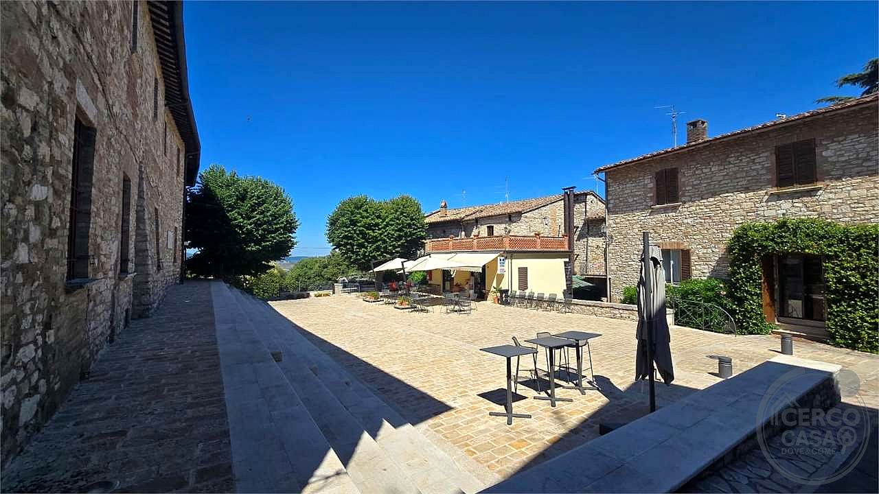 Bar Tabacchi Gelateria Lotto vendesi Corciano