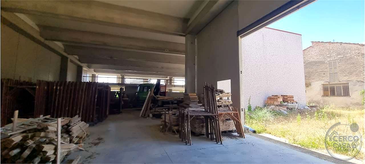 Capannone nella Zona Industriale di Perugia