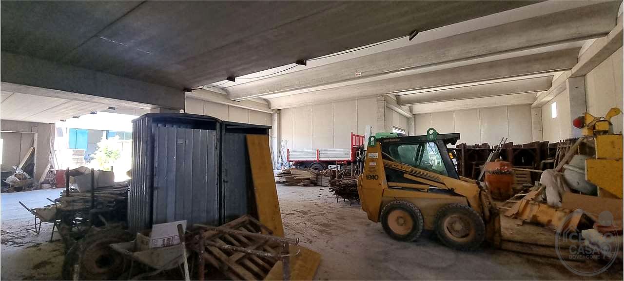 Capannone nella Zona Industriale di Perugia