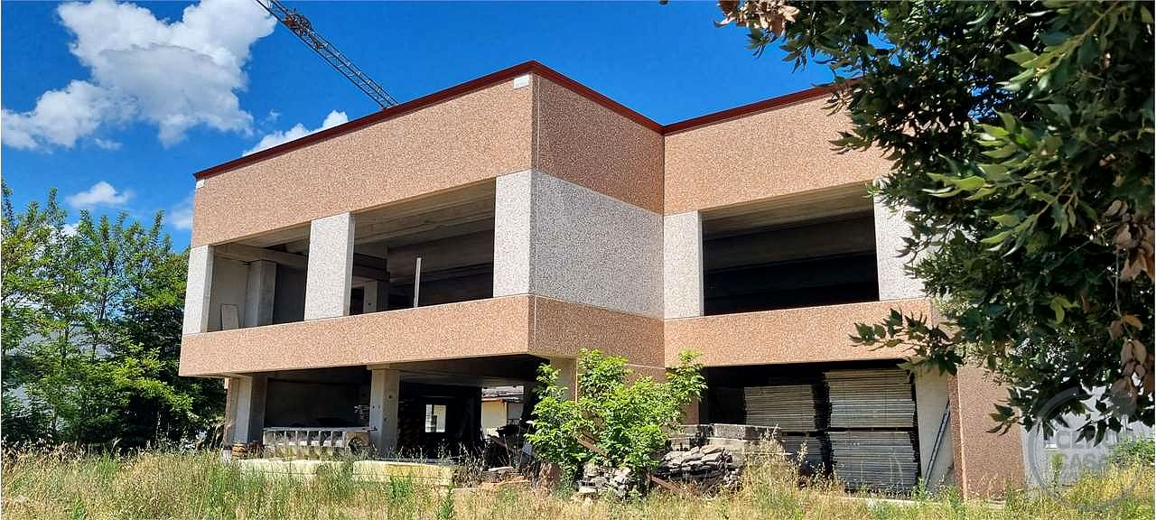 Capannone nella Zona Industriale di Perugia
